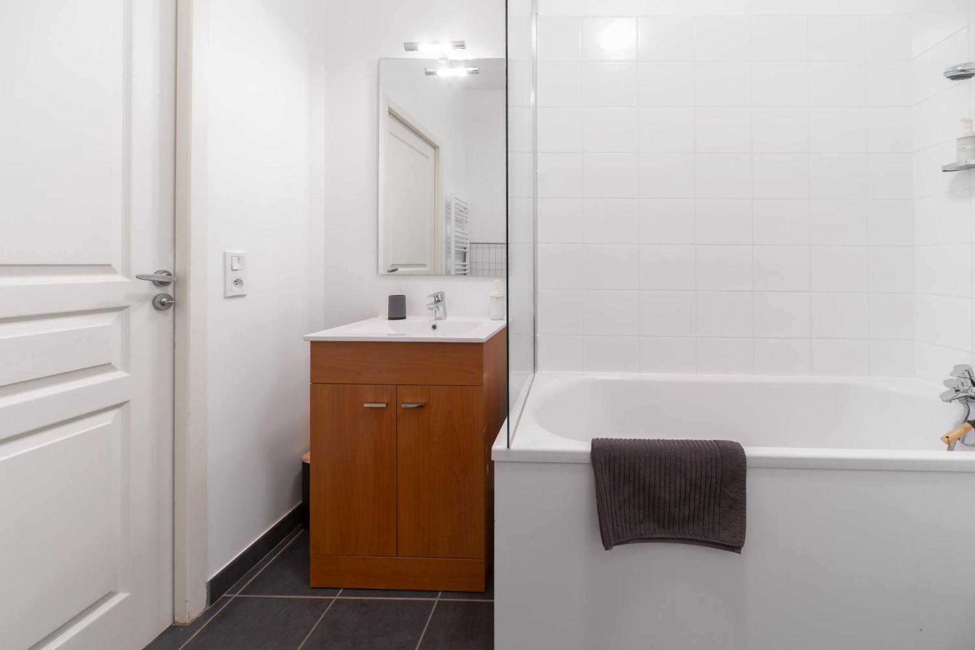 Le Brit - Grand Appartement Design, 3 Chambres, Centre Ville Vichy Ngoại thất bức ảnh