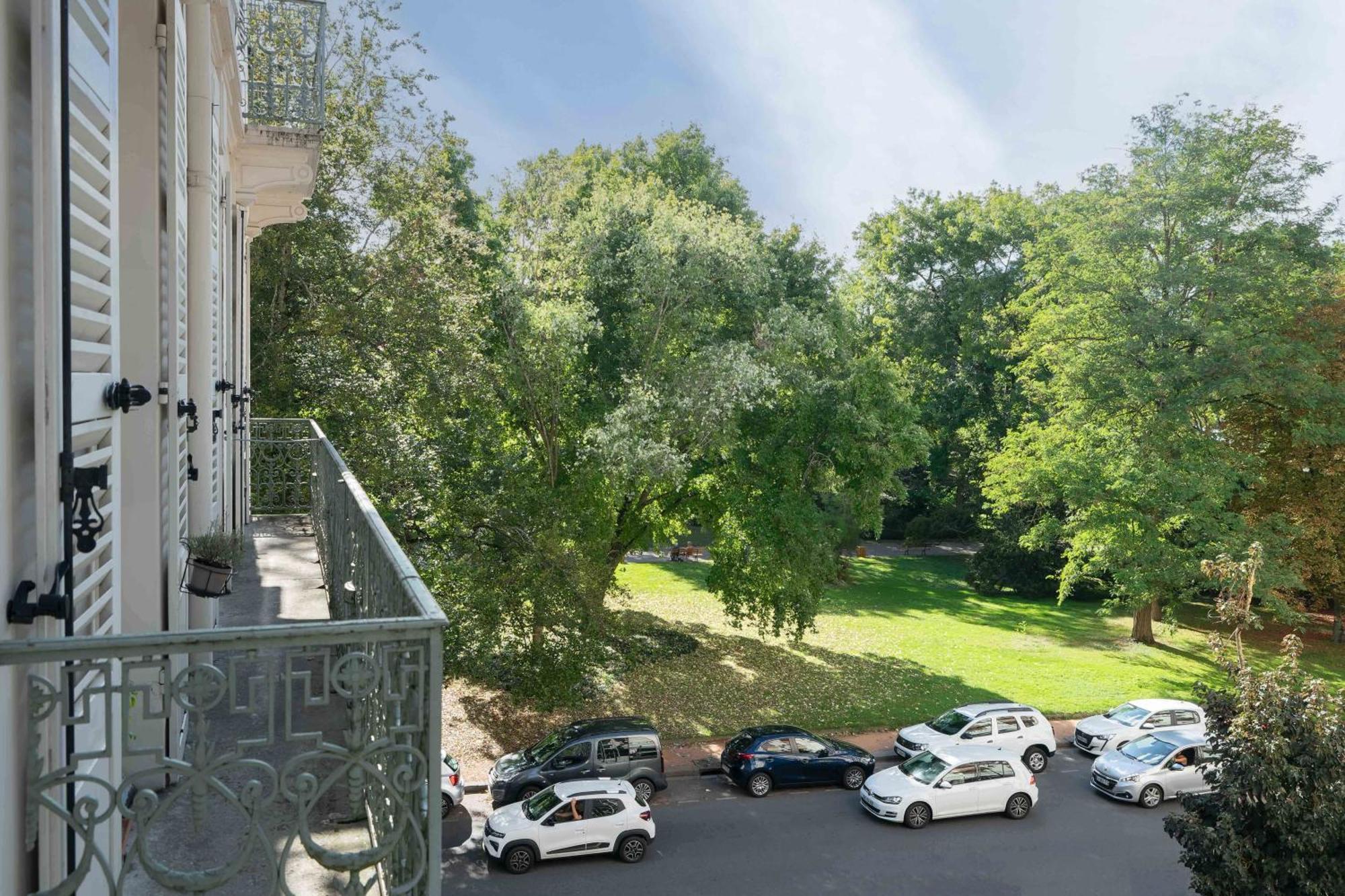 Le Brit - Grand Appartement Design, 3 Chambres, Centre Ville Vichy Ngoại thất bức ảnh